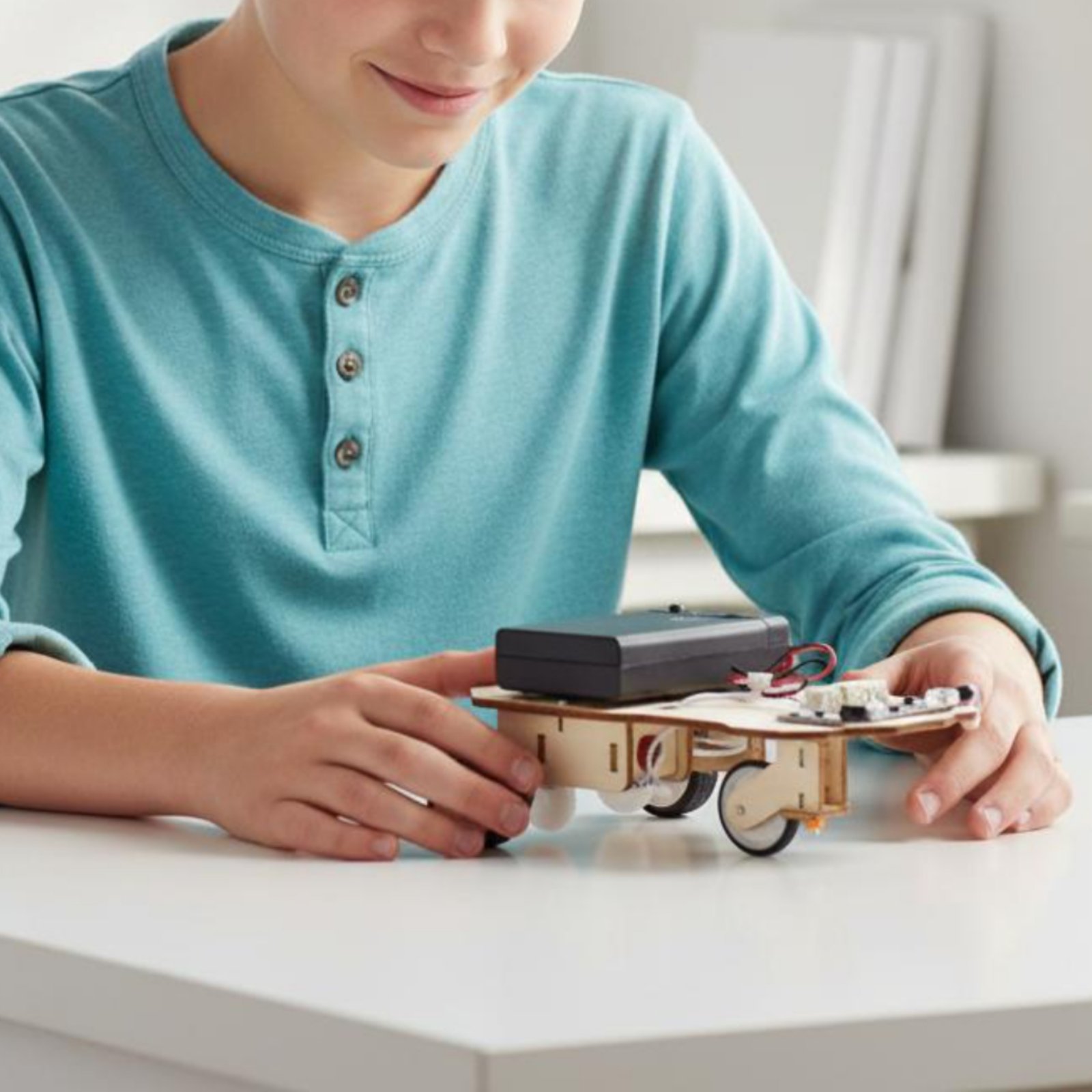 Wooden Intelligent Vehicle Kit - Science Kit のレビューと価格